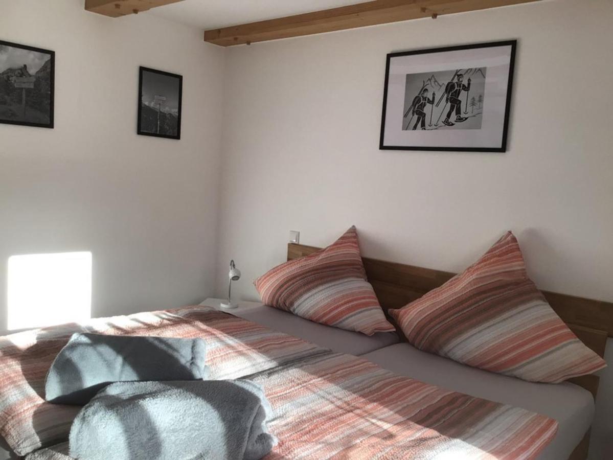 Ferienwohnung Lederhose ビショフスヴィーゼン エクステリア 写真