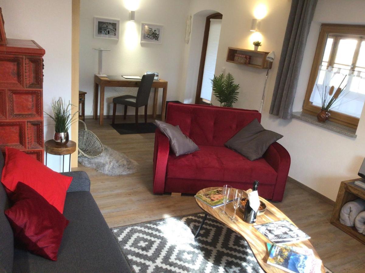 Ferienwohnung Lederhose ビショフスヴィーゼン エクステリア 写真