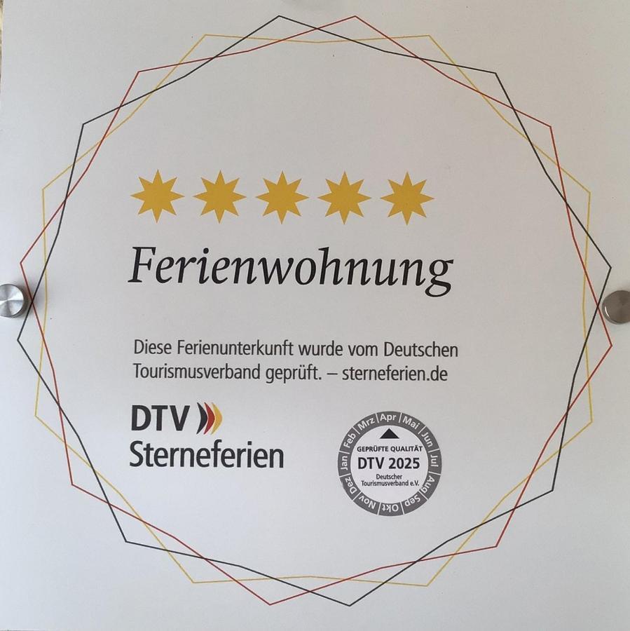 Ferienwohnung Lederhose ビショフスヴィーゼン エクステリア 写真